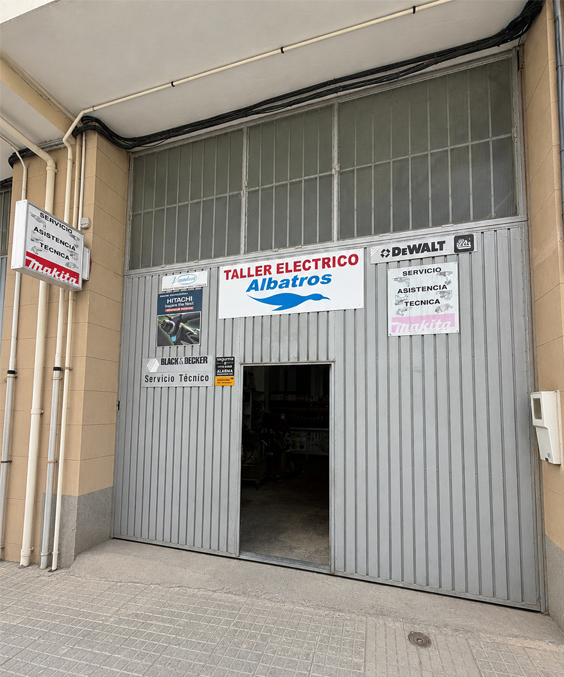 Instalaciones del Taller Eléctrico Albatros en Lugo